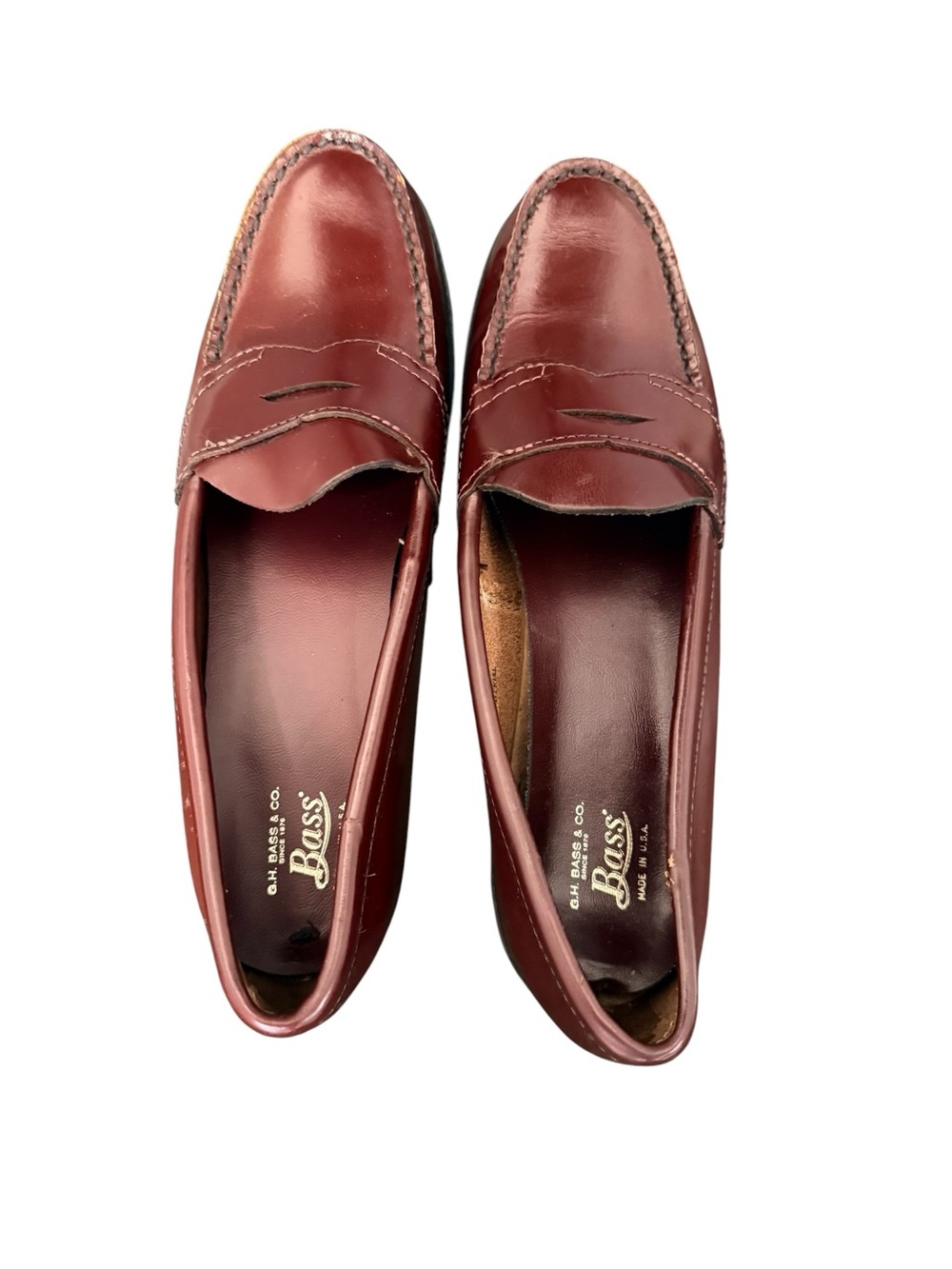 GH Bass Women’s Penny Loafer Wine Red Size 9 AAAA narrow - Picture 7 of 12